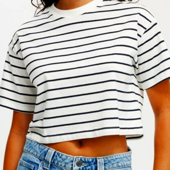 Abercrombis & Fitch Striped Navy & White Women's Crop Top, Size Large - Picture 1 of 6